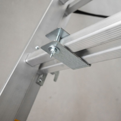 Funkce na schody profil žebříku 60x20 mm DRABEST