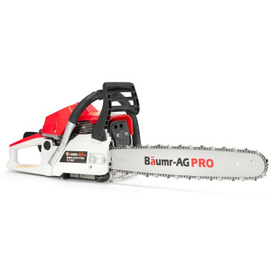 Motorová řetězová pila BAUMR-AG PRO 650 + příslušenství
