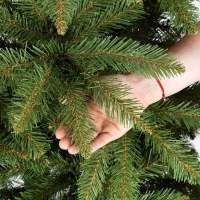 Vánoční stromek Smrk Royal skandinávský 240 cm