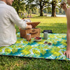 Pikniková deka 200x200 cm SPRINGOS PM041 zelená s listy